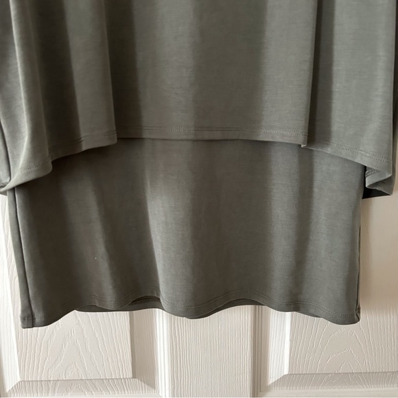 WHBM Tiered Hem Tunic - Picture 3 of 6